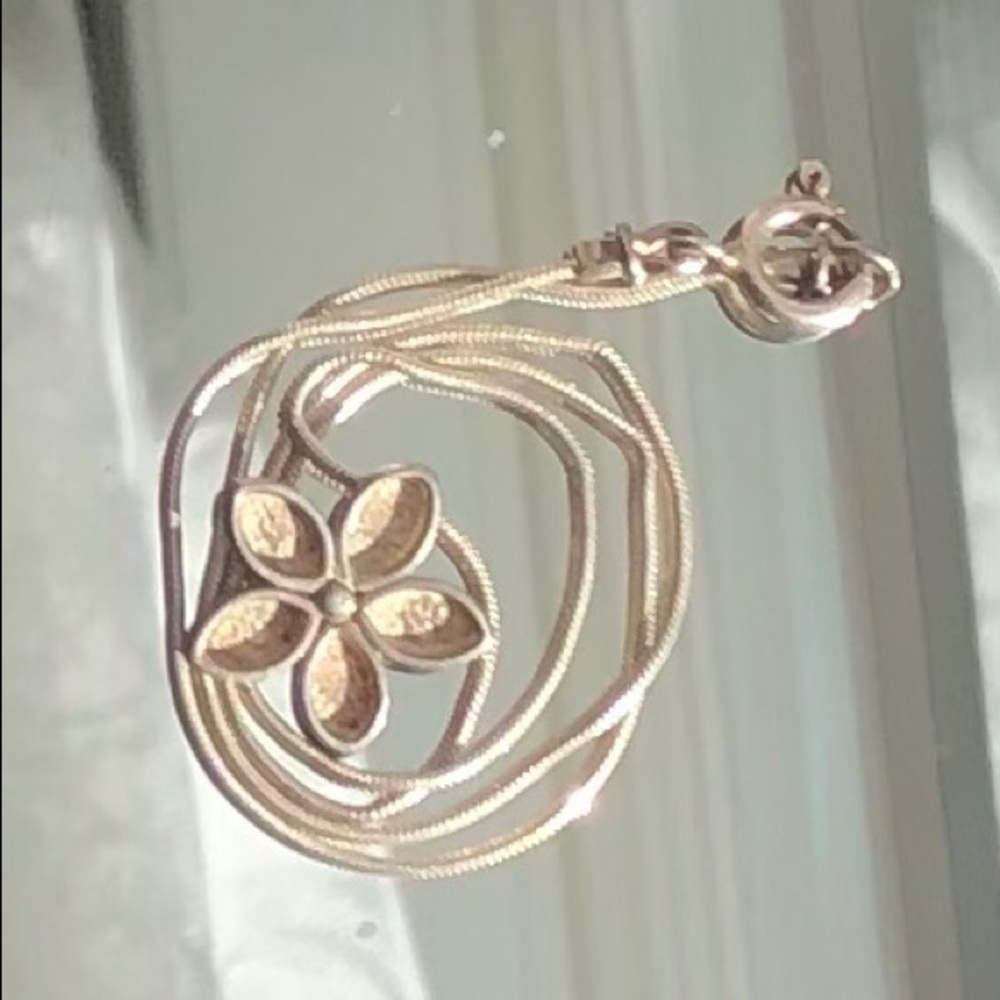 SILPADA 925 Necklace with pendant. N:4